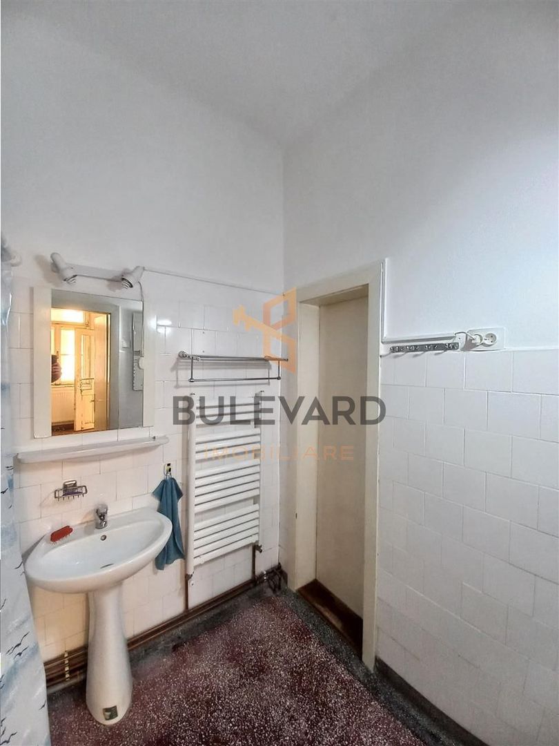 Inchiriere casa zona centrala - Poză 11