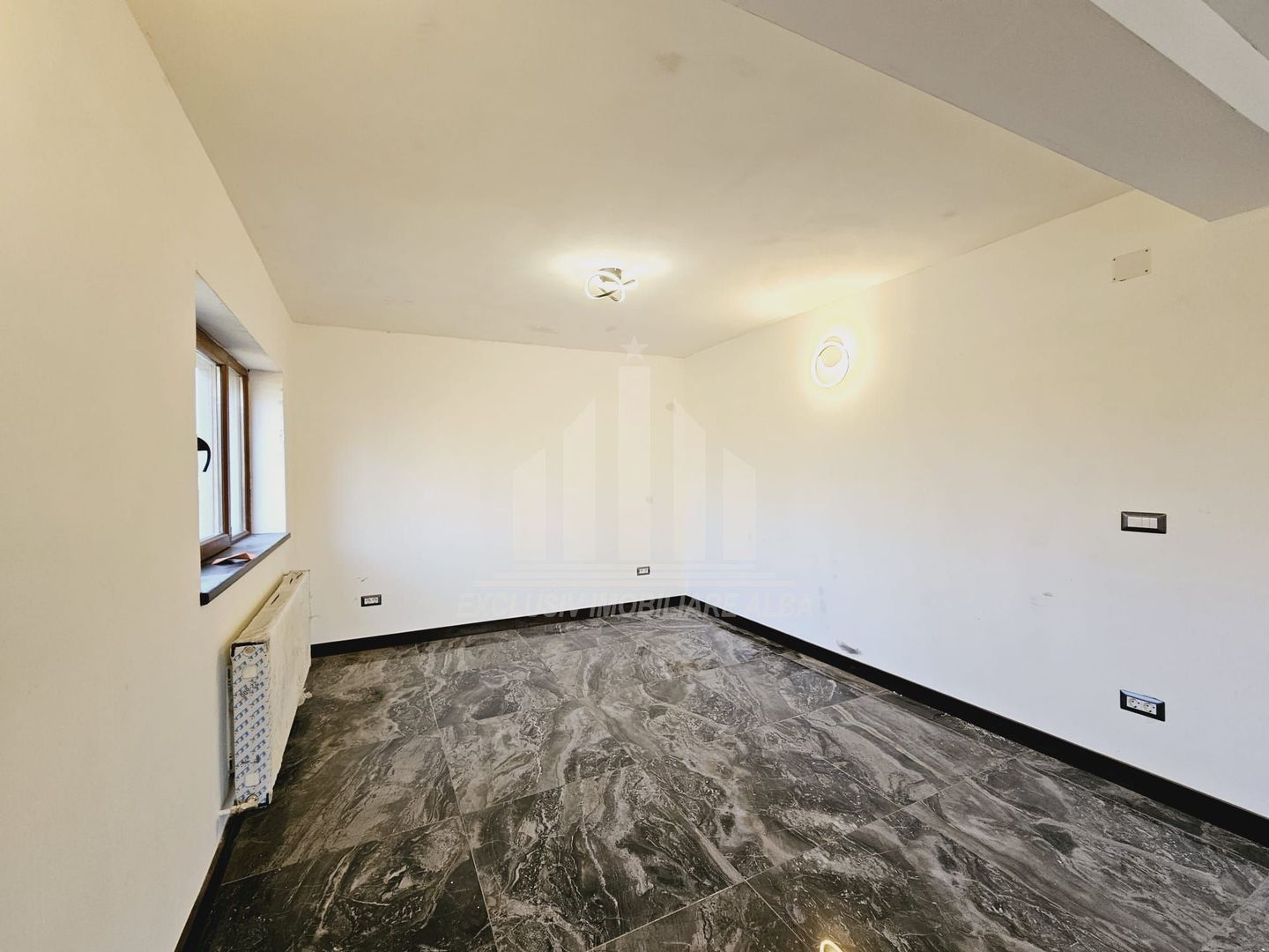 Casa noua de vanzare, Barabant - Poză 2