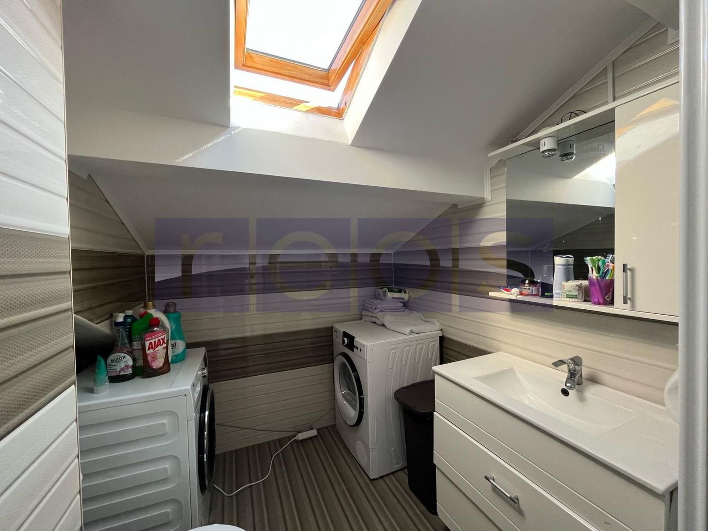 VANZARE APARTAMENT 2 CAMERE | ZONA BUCURESTII NOI - Poză 11