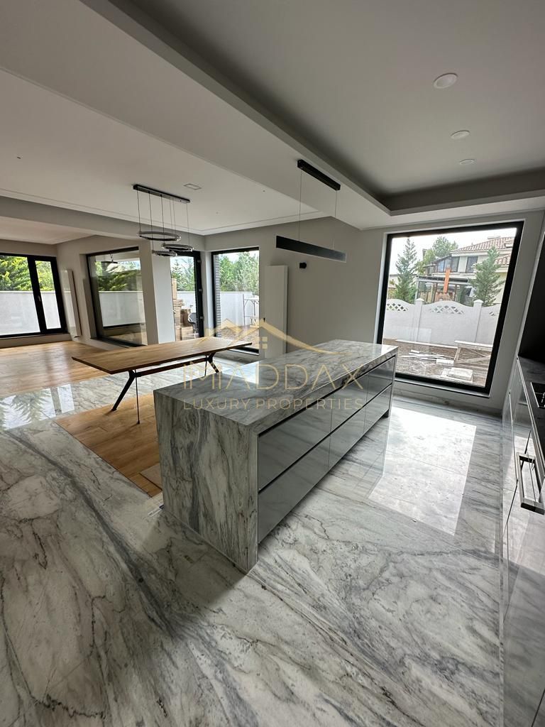 Vila Lux 7 camere de inchiriat***465mp***Erou Iancu Nicolae - Poză 11