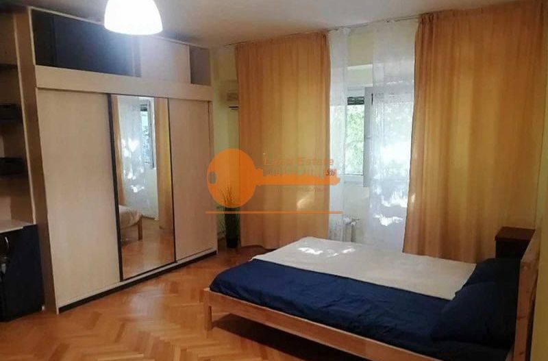 Garsoniera in zona Decebal (Bloc Reabilitat-7 minute Mentrou Piata Muncii) - Poză 4