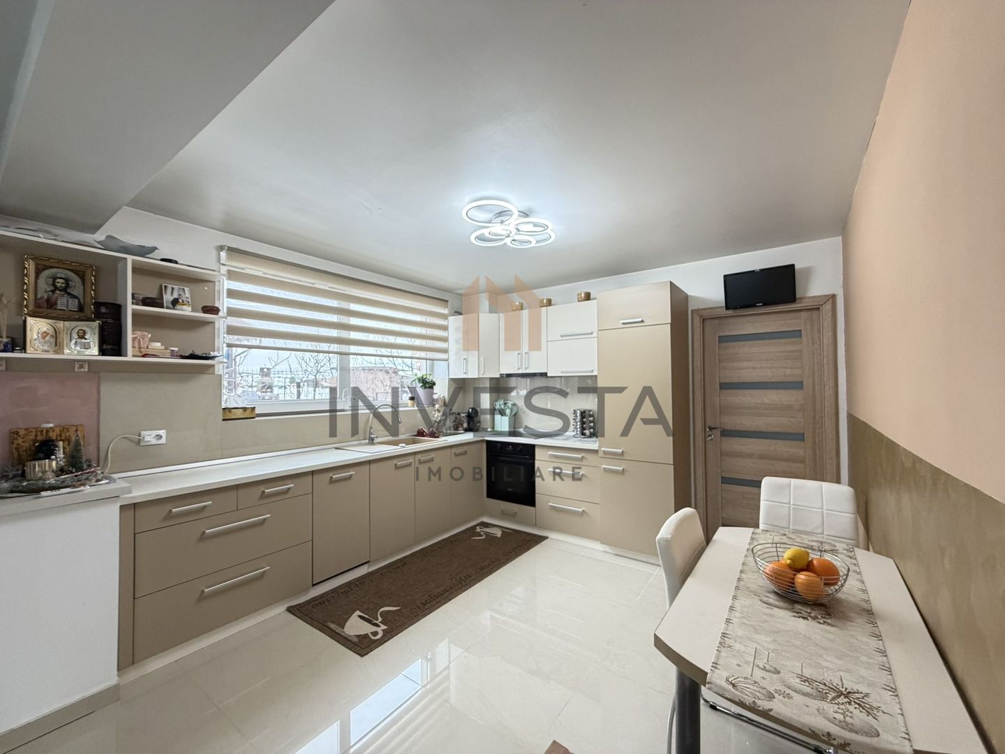 Casa din 2019 cu teren de 2500 mp, Iris,zona strazii Odobesti - Poză 13