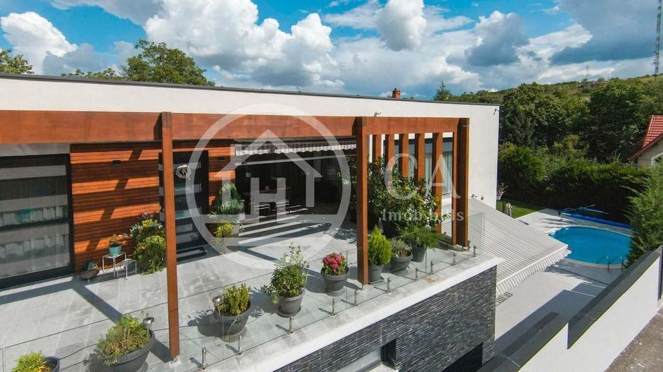 Vila cu piscina de vanzare - P+E str.Adevarului, Oradea - Poză 5