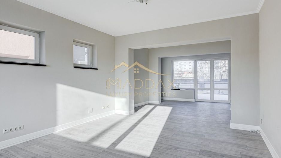 Vila ***400mp*** + Curte Proprie // zona Aviației - Poză 1