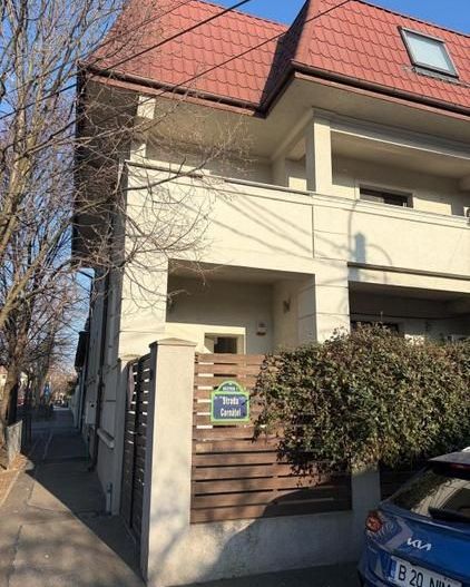 Casa de arhitect in Sector 1 - Poză 1