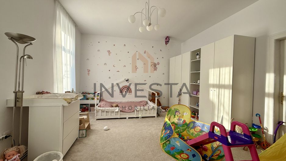 Casa de vanzare/Zona centrala/Ideală pt spatiu comercial/Gradinita - Poză 8