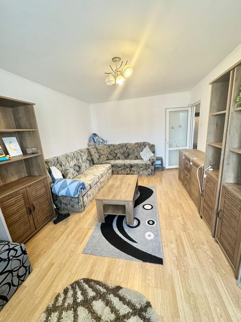 Apartament 3 camere de vânzare – Șos. București - Poză 1