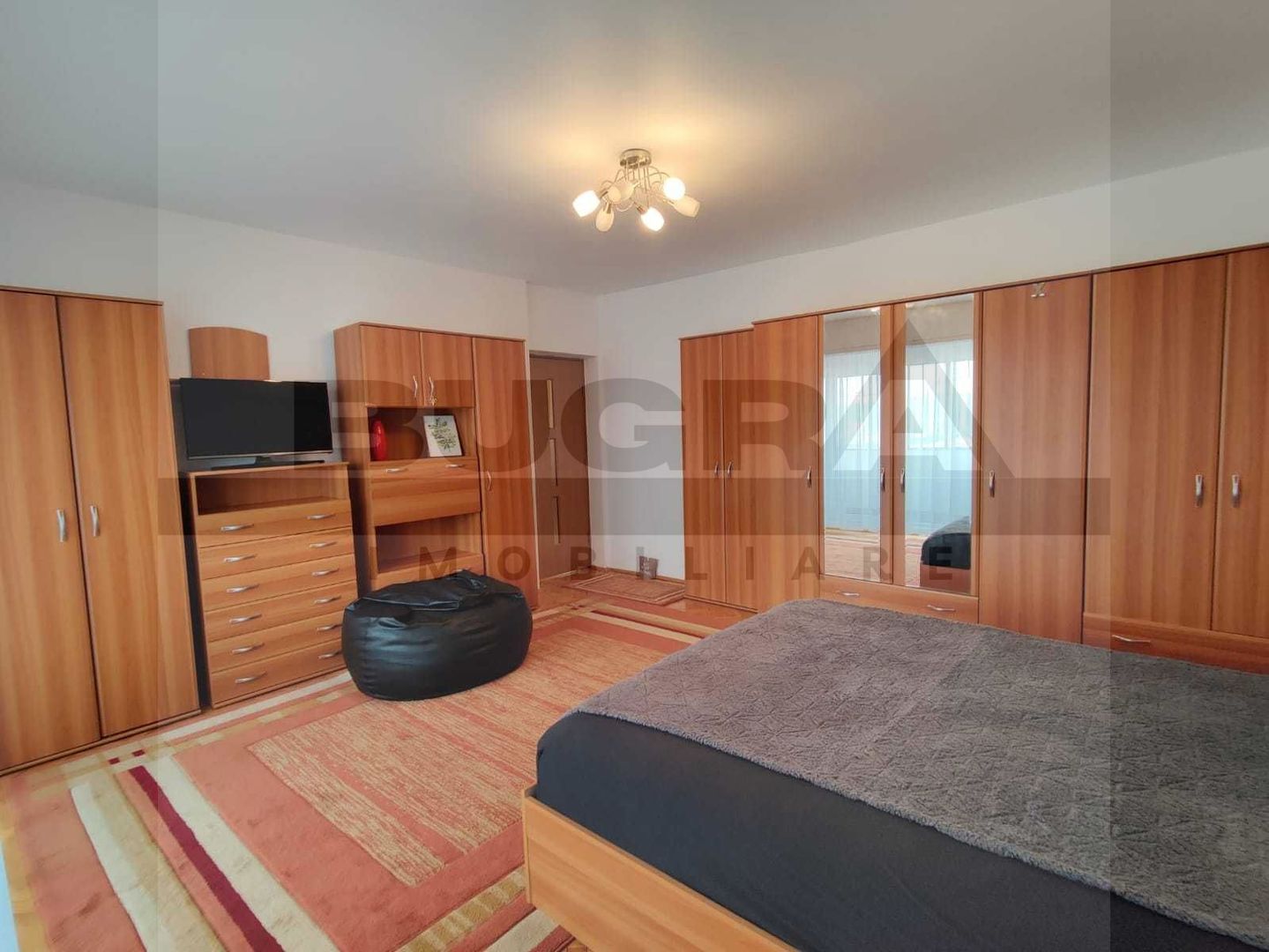 Apartament de 2 camere, 60mp, etaj intermediat, zona Interservisan - Poză 2