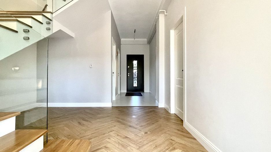 Vile de lux P+1 cu 5 camere și grădină, Corbeanca - Poză 6