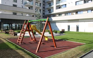 Modern amenajat, zona de nord - Campeador. - Poză 25