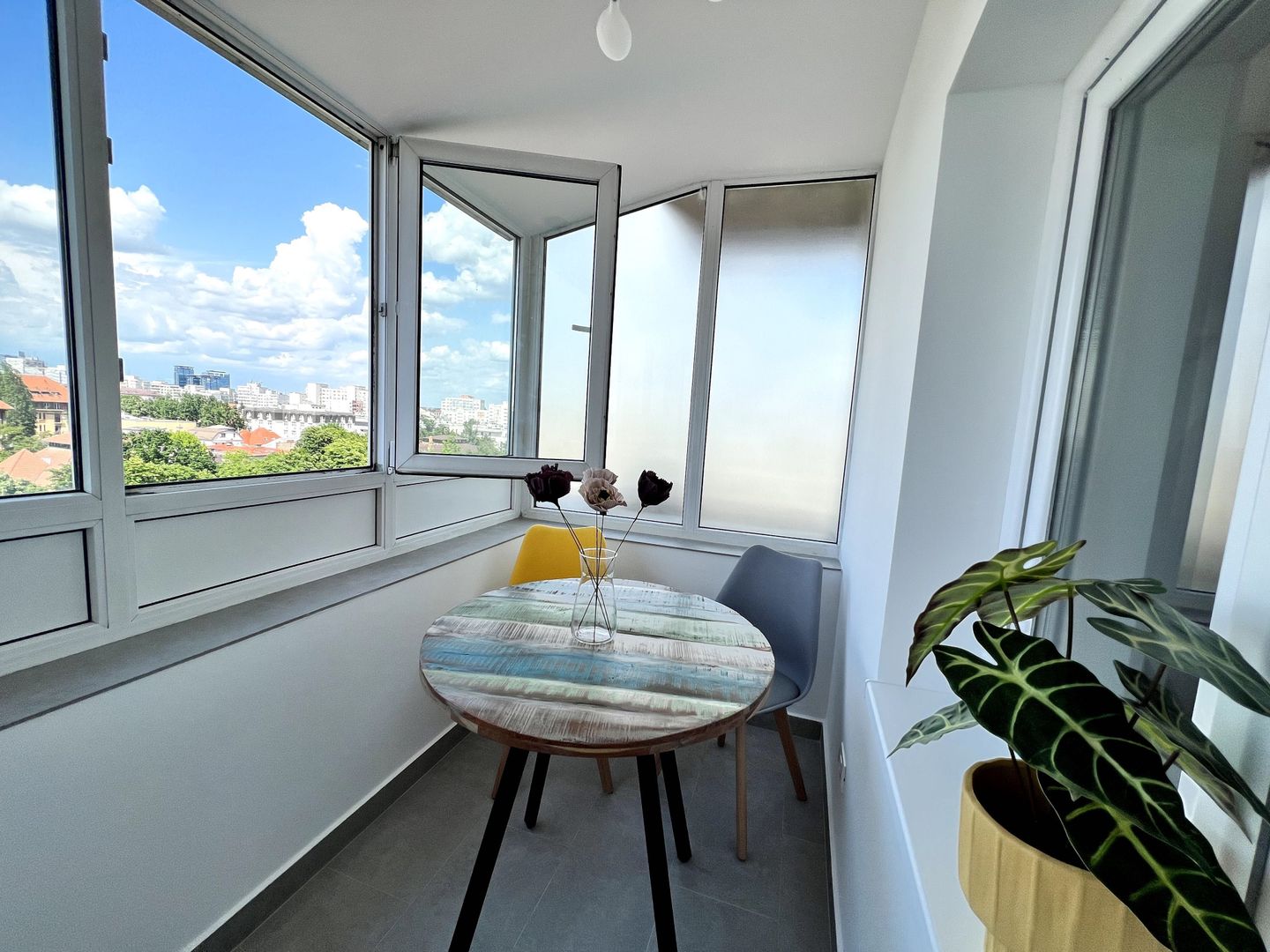 Studio renovat | Piata Victoriei | Terasă 10 mp | Fără risc seismic - Poză 7