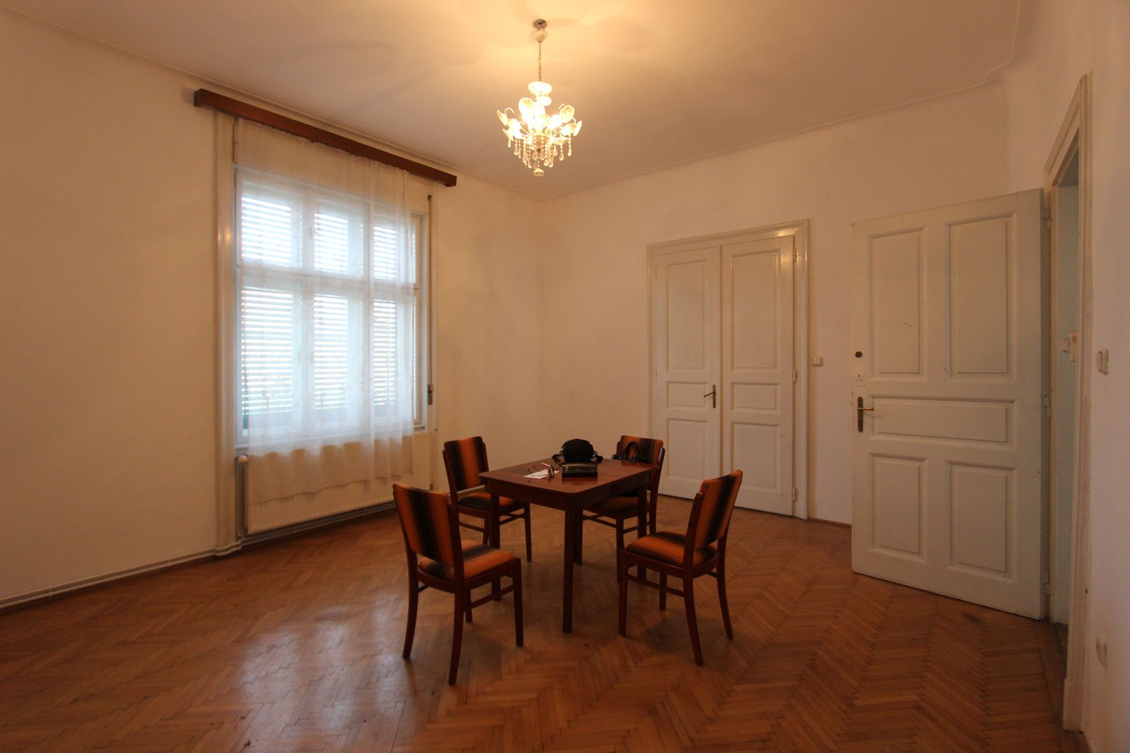 Casă - 5 camere de închiriat în zona Bogdanestilor - Poză 21