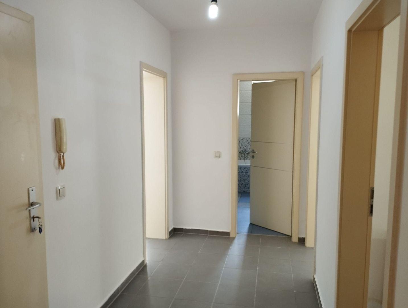 Apartament  3 camere - Poză 9