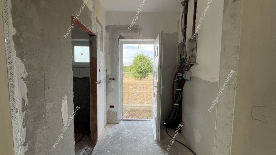 Duplex pe Parter | despartit prin Camera tehnica | Dumbravita - Poză 6