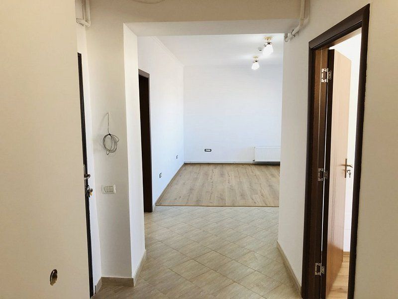 Birou 3 camere, zona centrala cu vedere panoramica de inchiriat - Poză 14