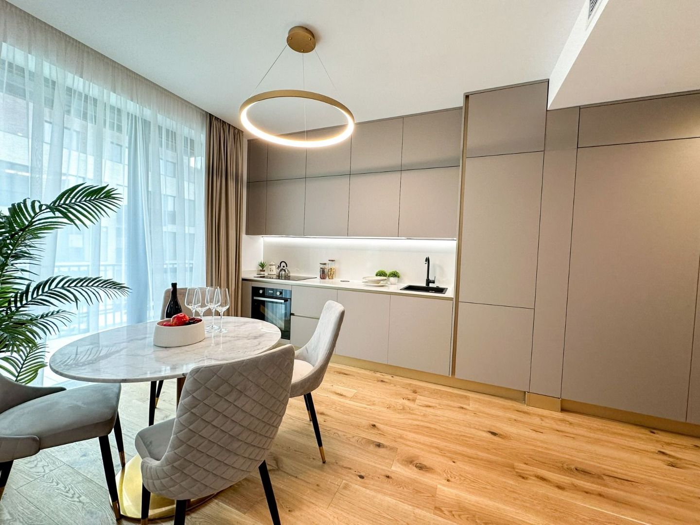 Apartament de 3 camere in Amber Forest - Poză 12