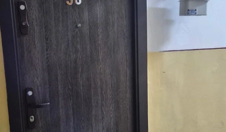 apartament decomandat 2 camere - Poză 9
