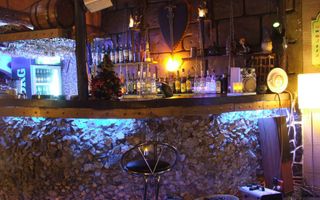 Spatiu comercial de inchiriat in Giulesti (langa stadion, complex comercial) - Poză 2