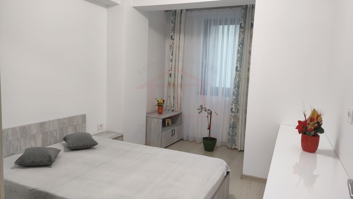 APARTAMENT CU 2 CAMERE DE ÎNCHIRIAT – MICRO 17 - Poză 3