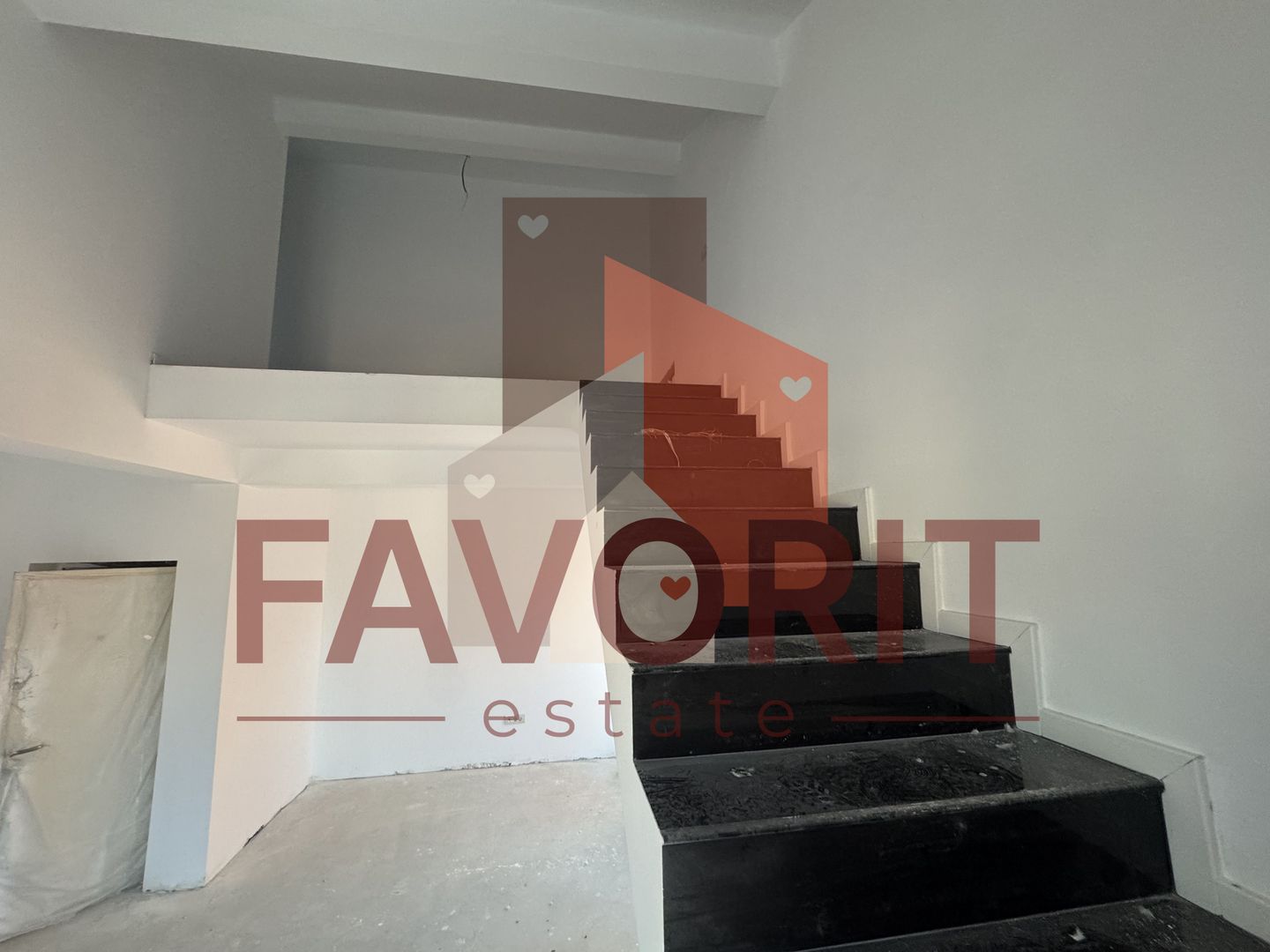 Apartament pe 2 nivele. In spate la LIDL Giroc. Pret excelent. - Poză 10