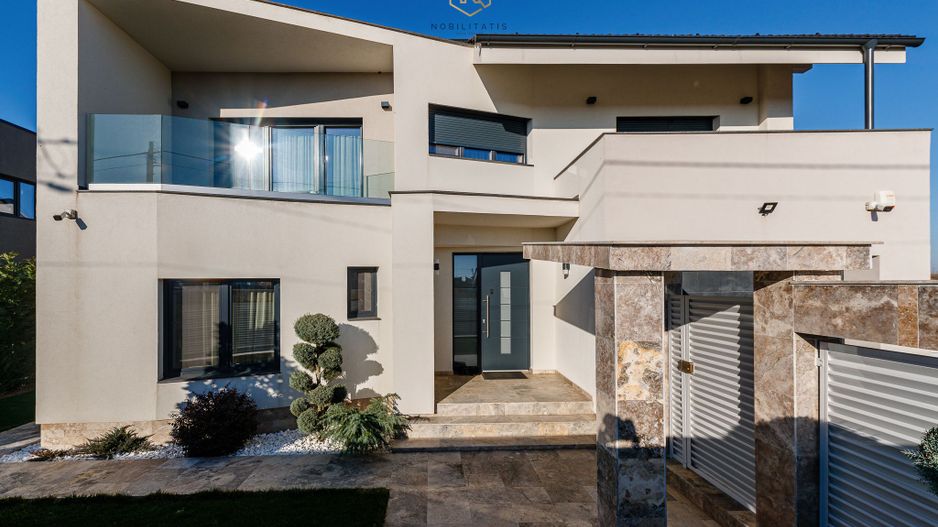 O Capodoperă Arhitecturală, Oferind Eleganță și Confort - Dumbravita - Poză 21