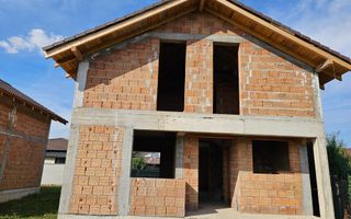 Casa la rosu, 4 camere, 2 bai, 345 mp teren, zona Ampoi 3 - Poză 1