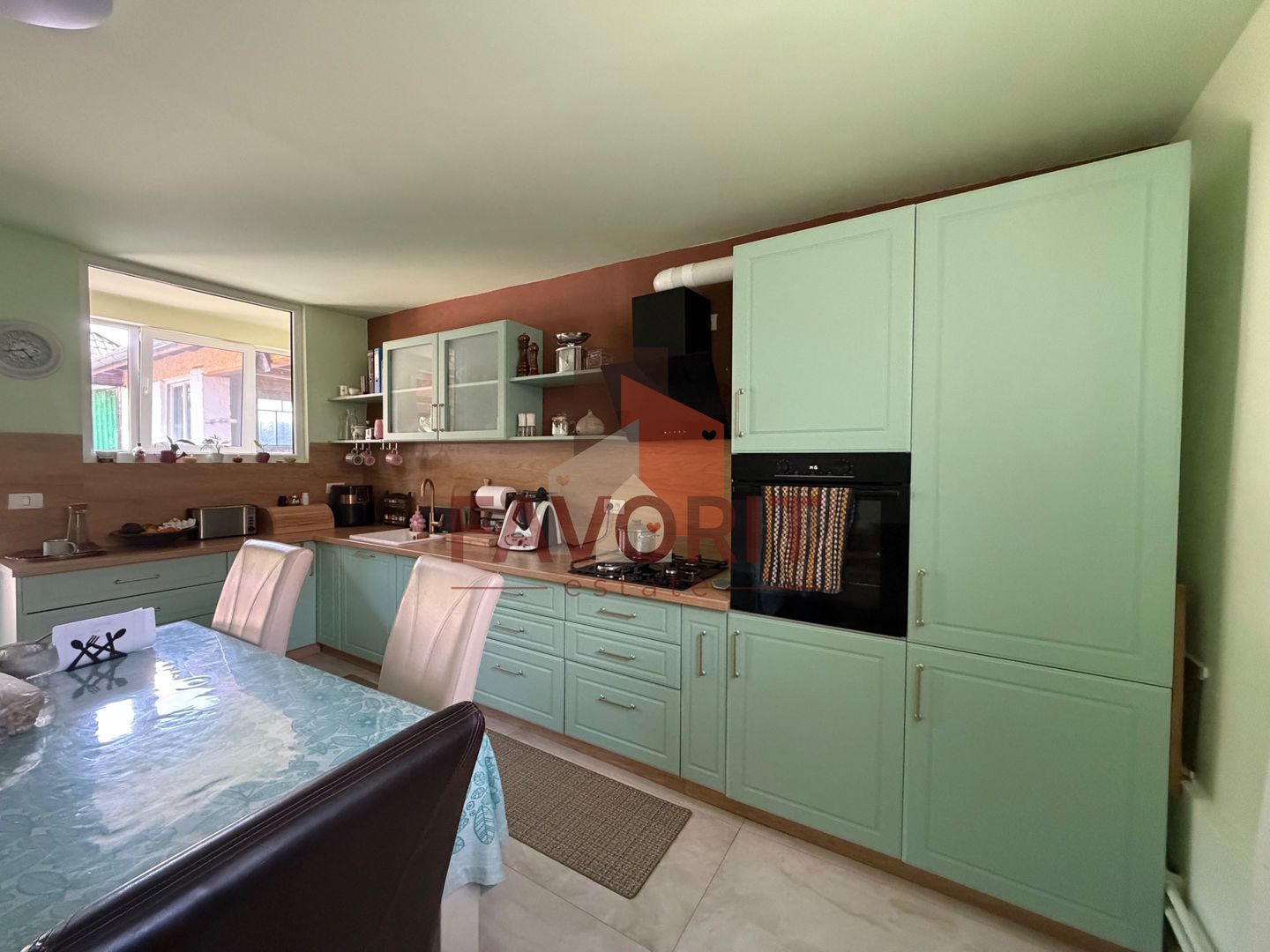 Casă +  teren 1.514 mp în Ianova | 4 camere | 2 băi - Poză 1
