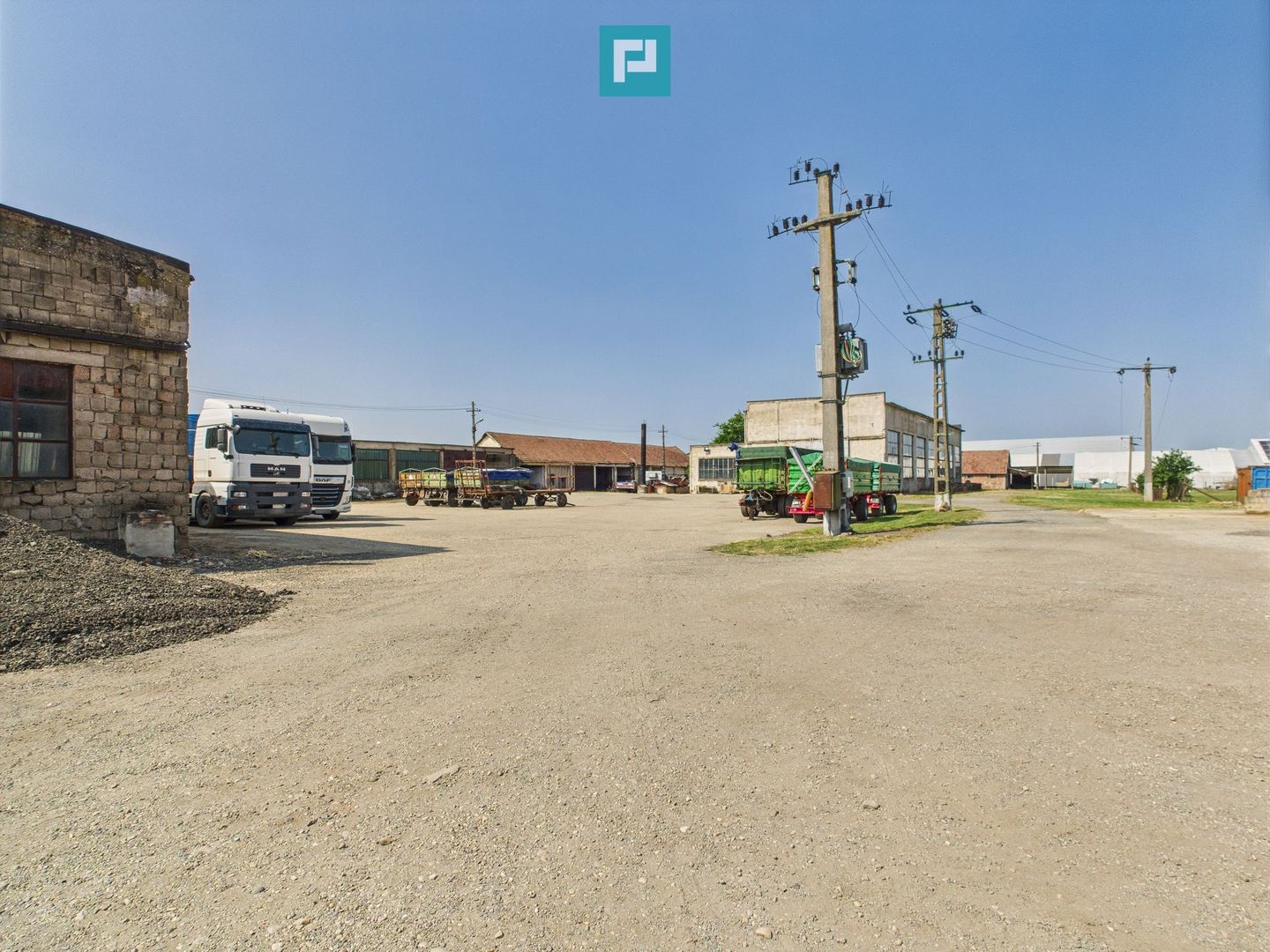 Complex industrial cu hale și teren  în Orțișoara - Poză 17