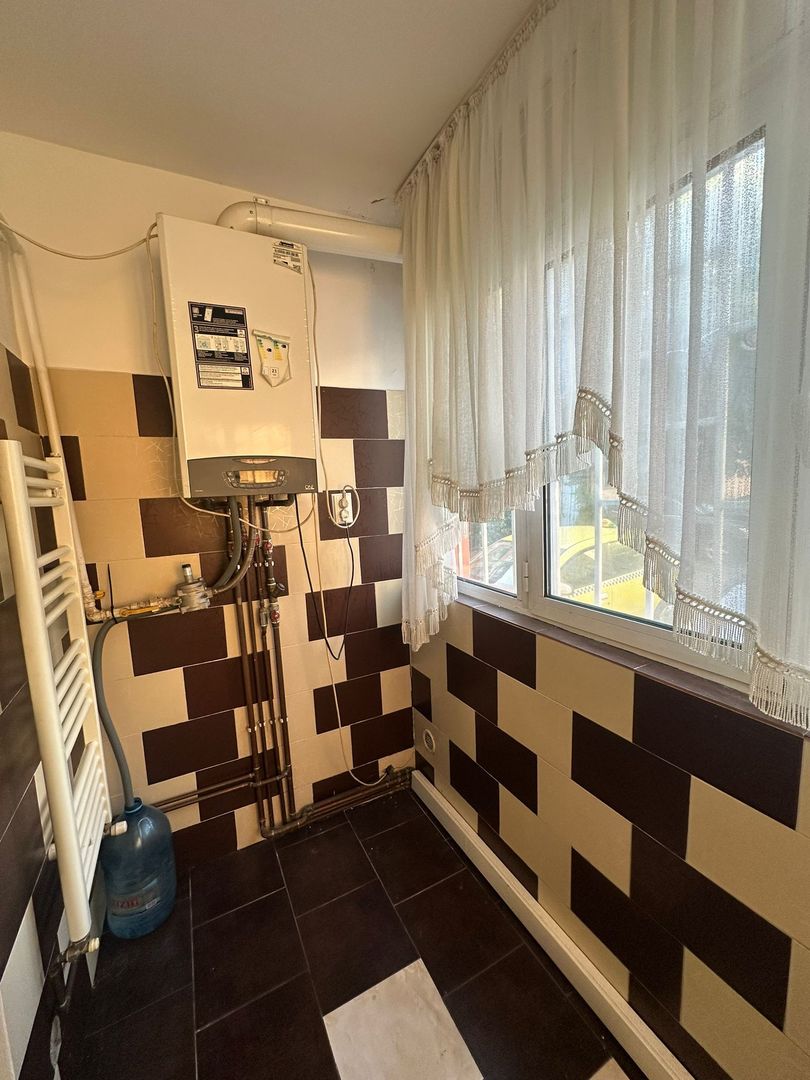 Apartament 2 camere- 1 Mai, Pelendava - Poză 7