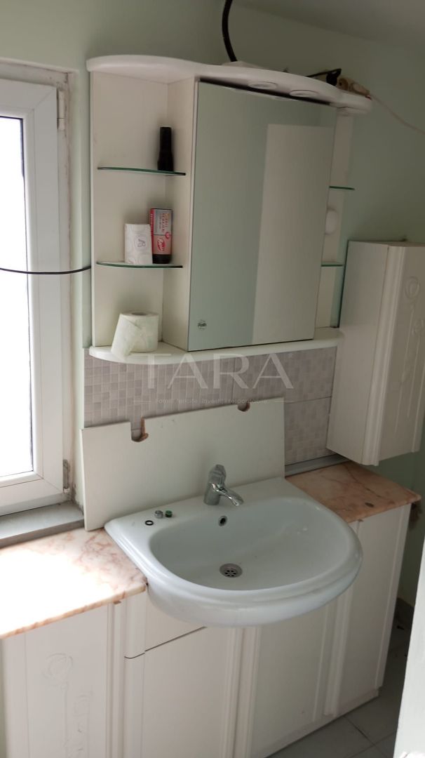 Apartament la casa cu 2 camere Zona Plopilor - Poză 7