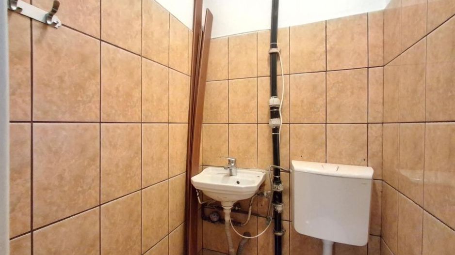 Spatiu de inchiriat, Central - Str. Banatului - Poză 8