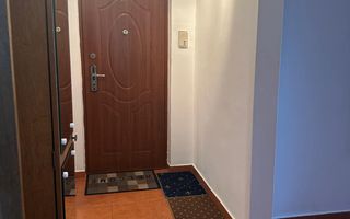 Apartament 3 camere | Etaj 3 | Balcon | Pivnita | V Aaron - Poză 12