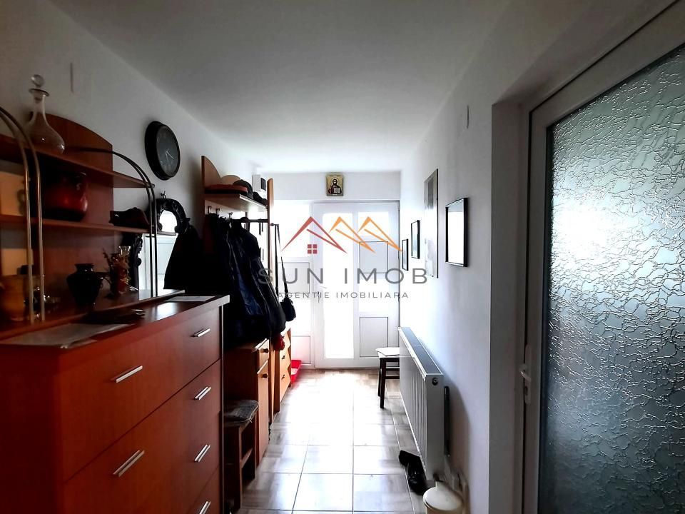 Casa P+M, 3 camere, central, teren 313 m2, zona linistita, Breaza, PH - Poză 6