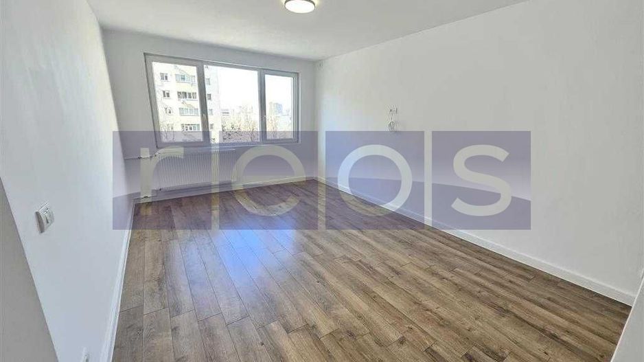 VANZARE APARTAMENT 2 CAMERE 52MP TITAN OZANA 1 DECEMBRIE 1918 SEMIDECOMANDAT - Poză 3