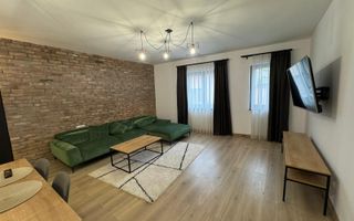 Apartament cu 3 camere, 90mp, decomandat, parcare, Zona Centrala - Poză 3