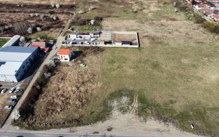 Teren intravilan 3.250 mp -zona Plopi - Poză 2