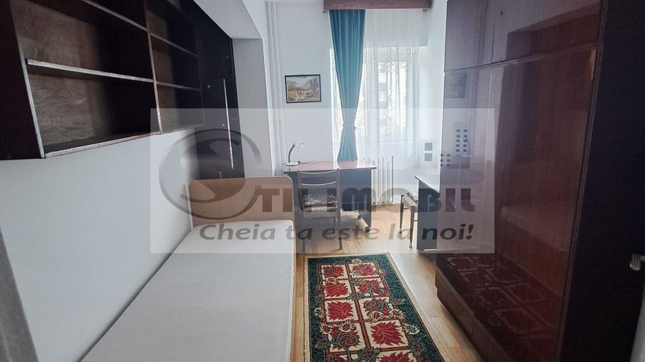 Apartament 3 Camere UMF - 450 euro - Poză 11