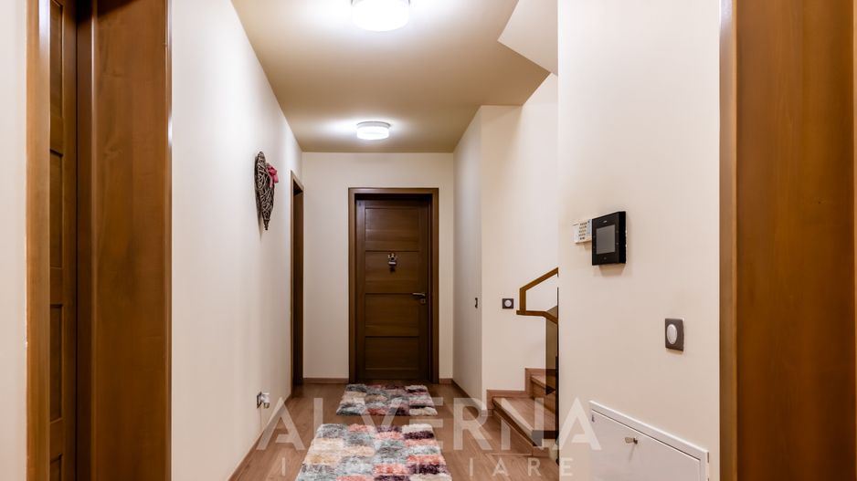 Casa individuala 268mp | 4 dormitoare + studio | 1100mp teren | Faget - Poză 13