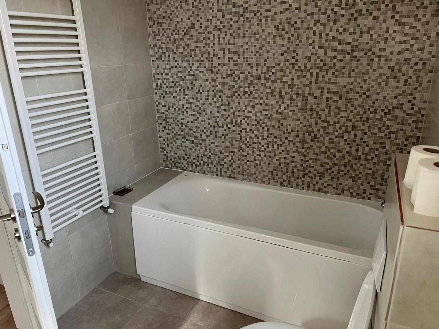 Duplex de închiriat în Dumbrăvița – 4 camere, 130 mp, teren 360 mp - Poză 16