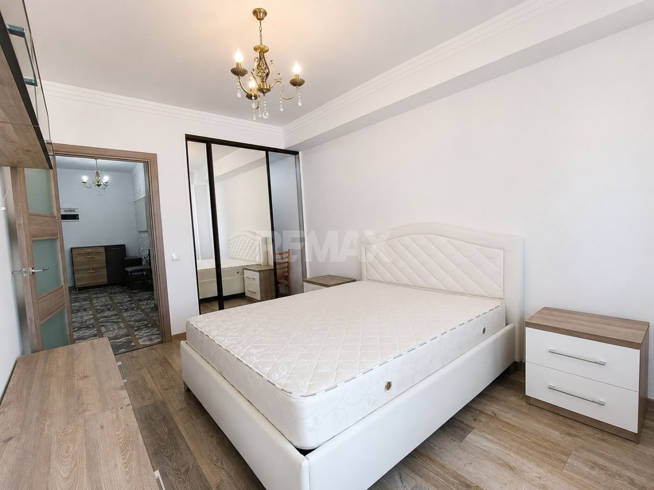 Buiucani | Alba Iulia| 2 + Living | 75 m² | Bloc Nou | Vedere Panoramică - Poză 11