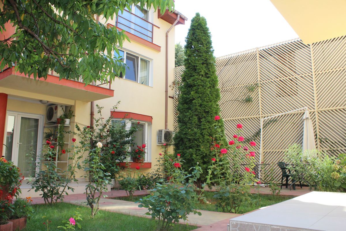 Vila 7 camere / zona Barbu Vacarescu - Poză 1