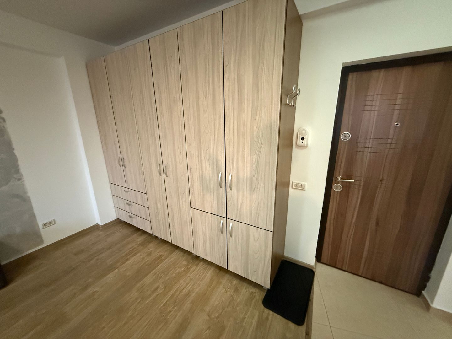 AP. 2 CAMERE- FUNDENI, CAT-FRIENDLY, MASINA DE SPALAT VASE, CENTRALA - Poză 3