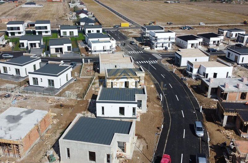 CASA LUX 4 camere | Com Berceni - Poză 2