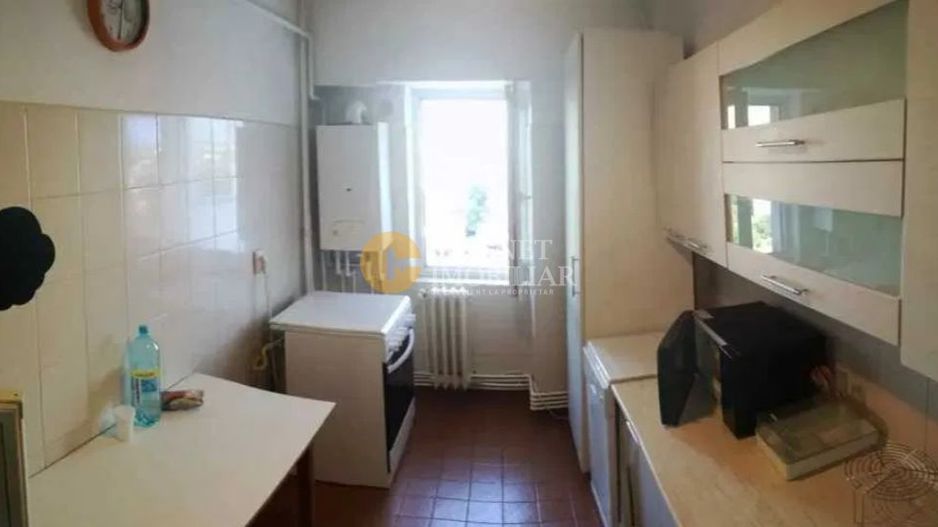 3 camere - decomandat - etaj intermediar - garaj - Poză 4