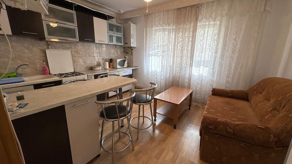 Garsonieră decomandată  37 M² etaj 2 Pescarilor mobilată+utilată - Poză 4
