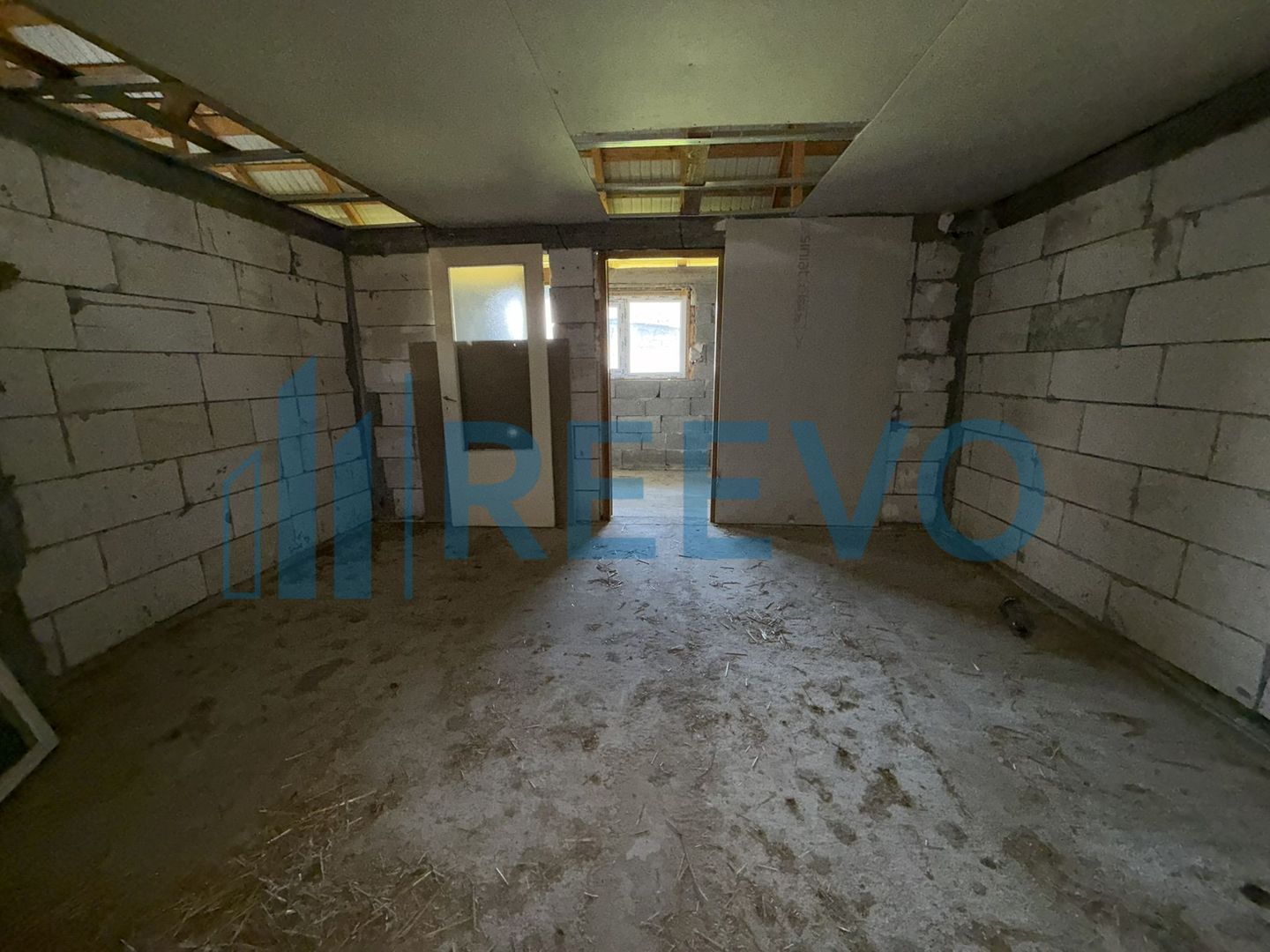 Casă Sat. Drăgești, Comuna Dămienști - Poză 13