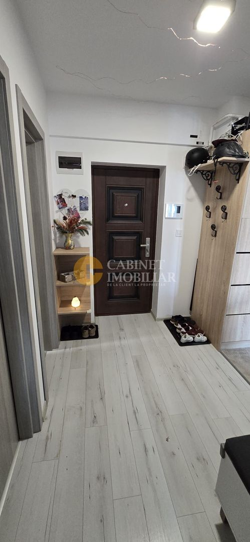 BLOC NOU INTABULAT - 3 CAMERE DECOMANDAT - ETAJ INTERMEDIAR - MOBILAT SI UTILAT - Poză 7