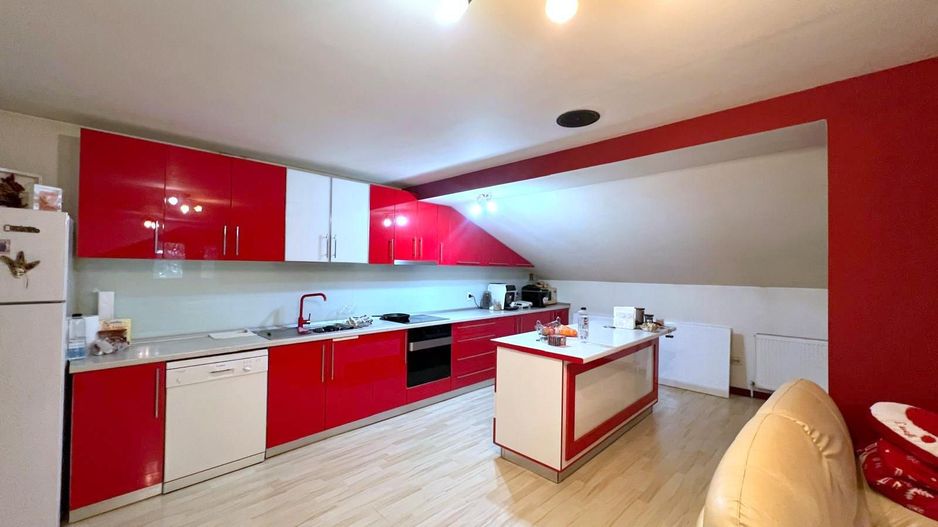 Teren 500 mp cu două clădiri Sisesti-Vatra Noua - Poză 4