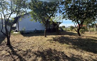 Aroneanu - Casa la asfalt - 420mp teren - 3 camere - Canalizare - Poză 5