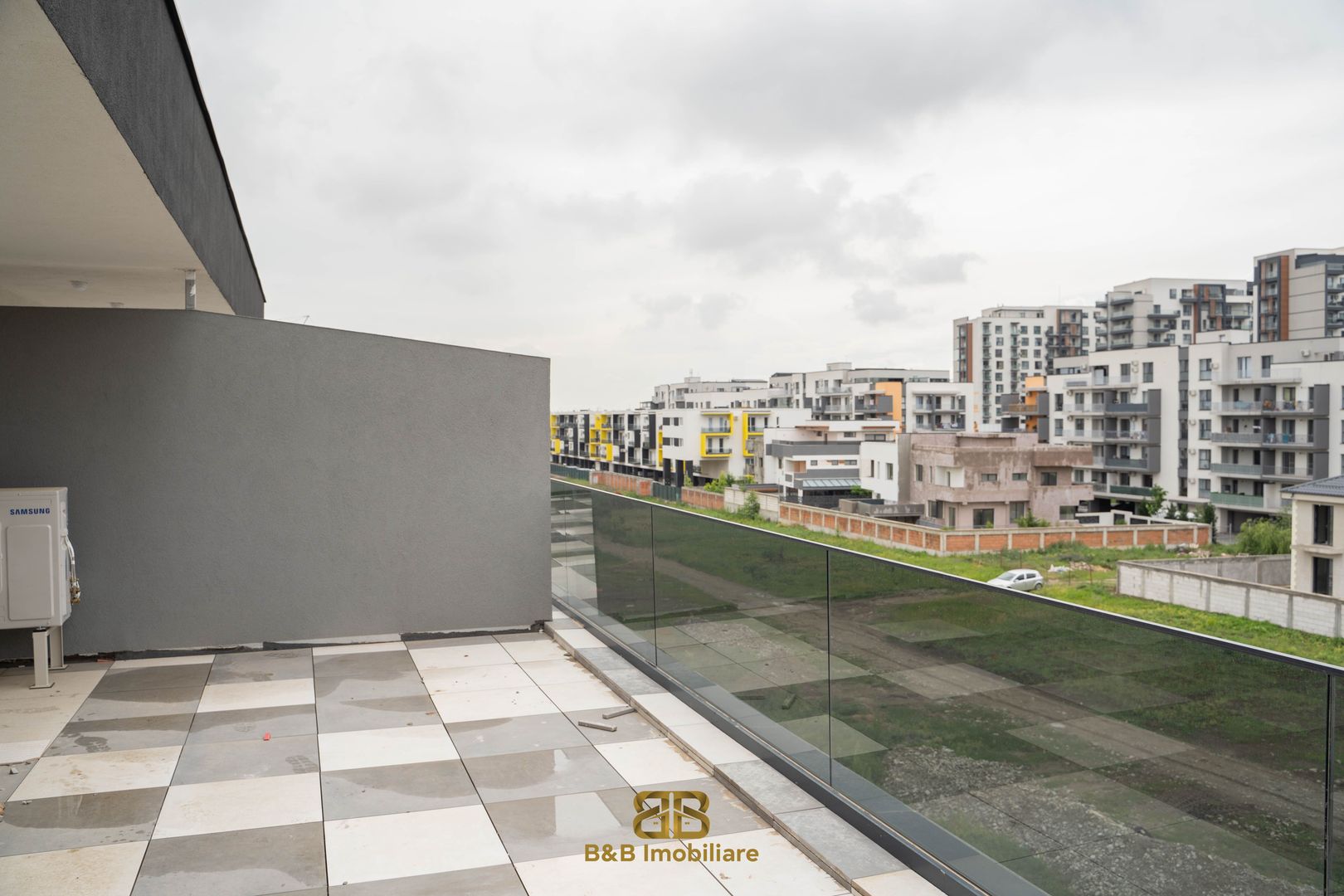 Apartament 2 camere cu Terasa Proiect Exclusivist panouri solare NZEB - Poză 1